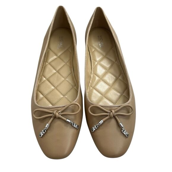 Michael Kors Nori Leather Ballet Flat Womens 9.5M Tan Bow Shoes Neutral Classic - Picture 1 of 8